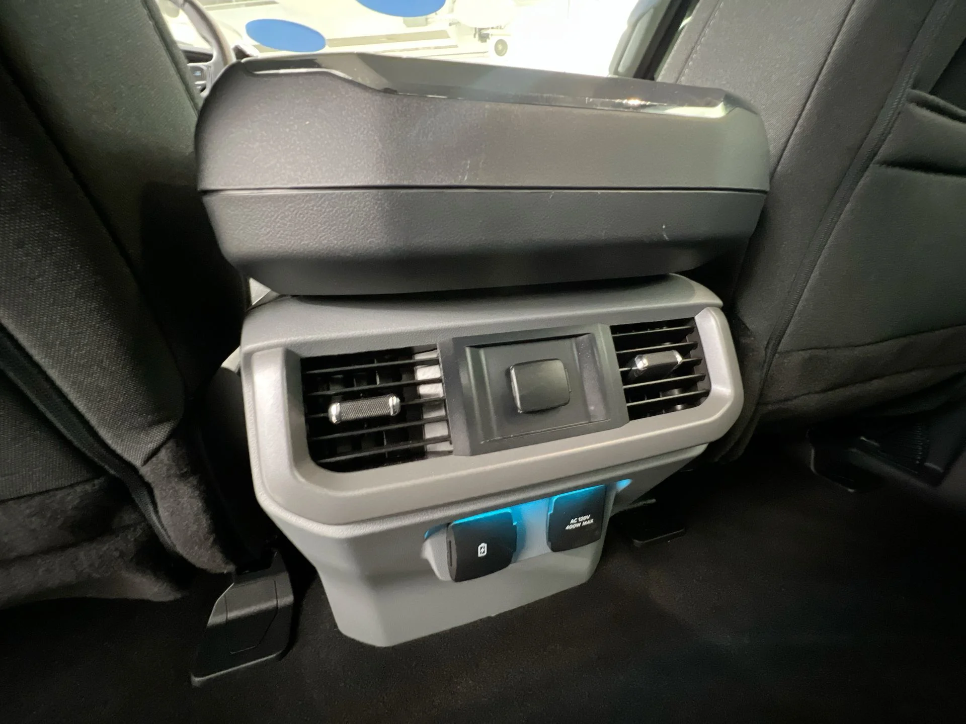 Used 2024 Blue Ford XLT image 19