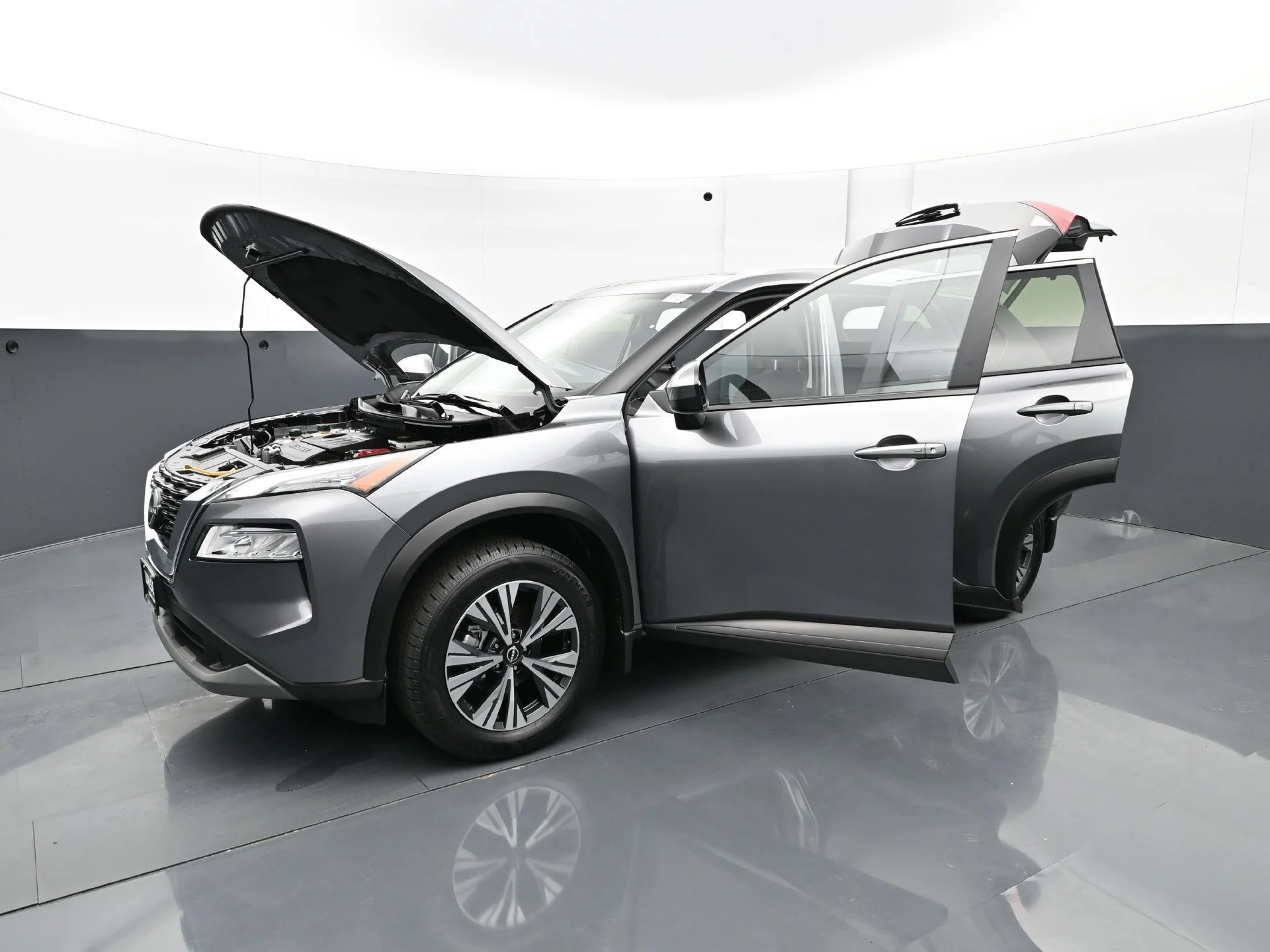 Used 2023 Gun Metallic Nissan SV image 34