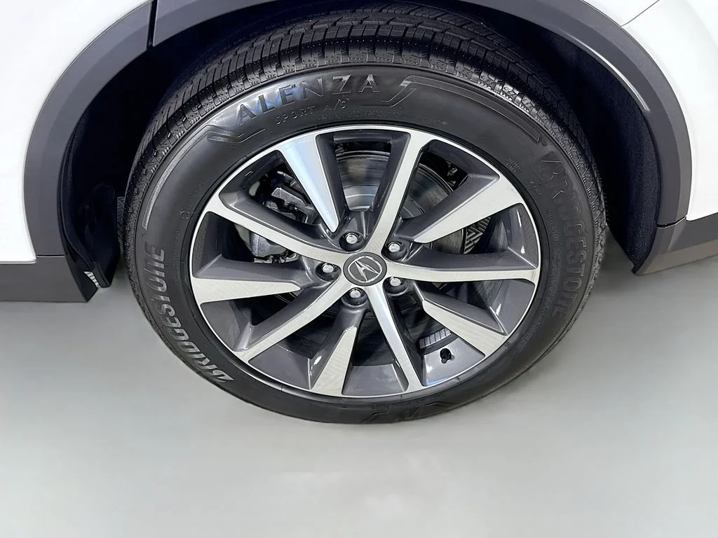 New 2026 Platinum White Pearl Acura Technology Package image 30