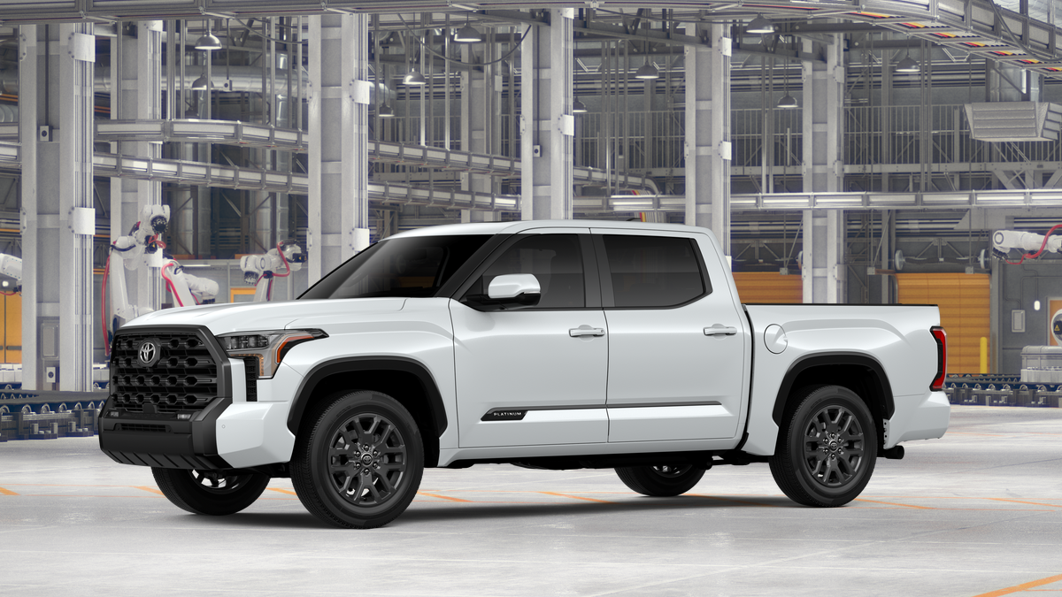 New 2026 Wind Chill Pearl Toyota Platinum image 2