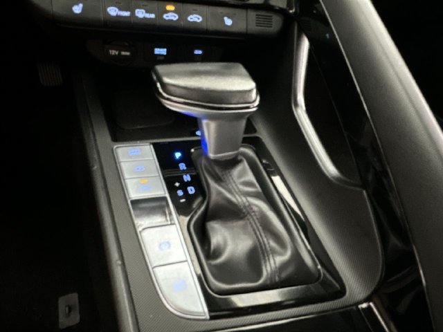 2024 Hyundai Elantra Limited - Photo 26
