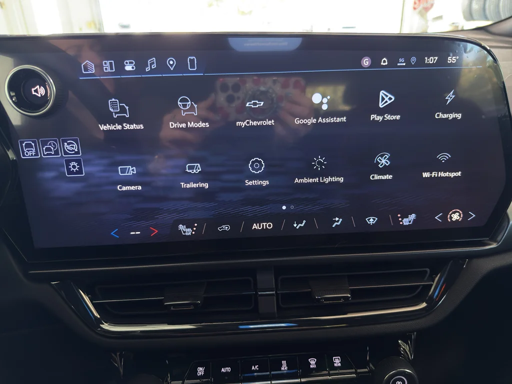 2026 Chevrolet Equinox EV RS - Photo 15