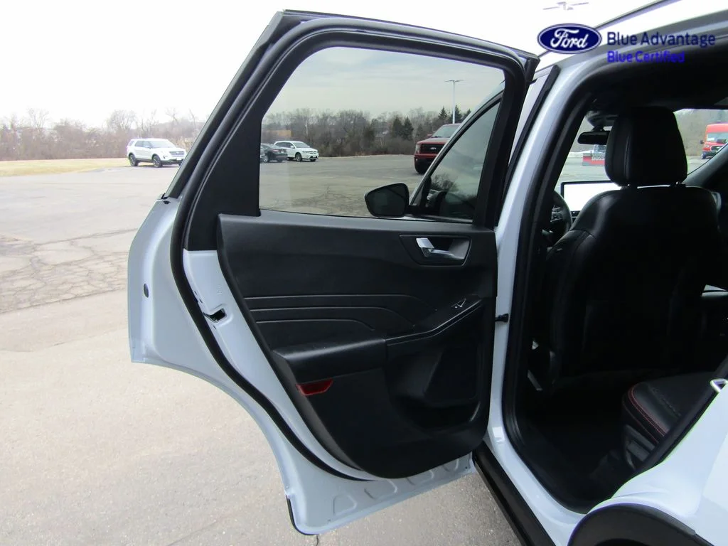 Certified Used 2025 Space Silver Ford ST-Line Select image 39