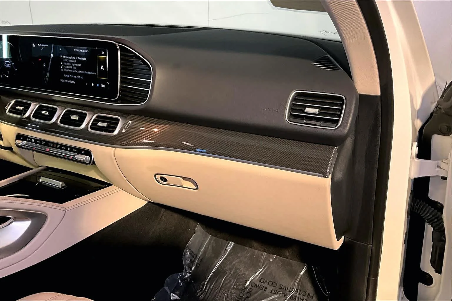 Certified Used 2021 Polar White Mercedes-Benz GLE 350 image 18