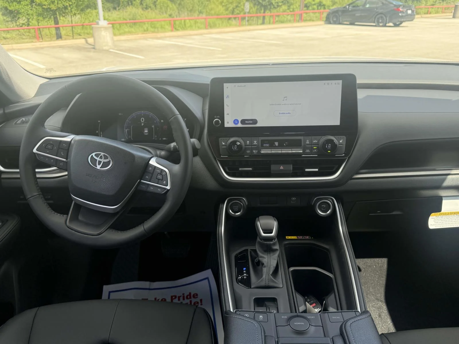 New 2026 Wind Chill Pearl Toyota XLE image 10