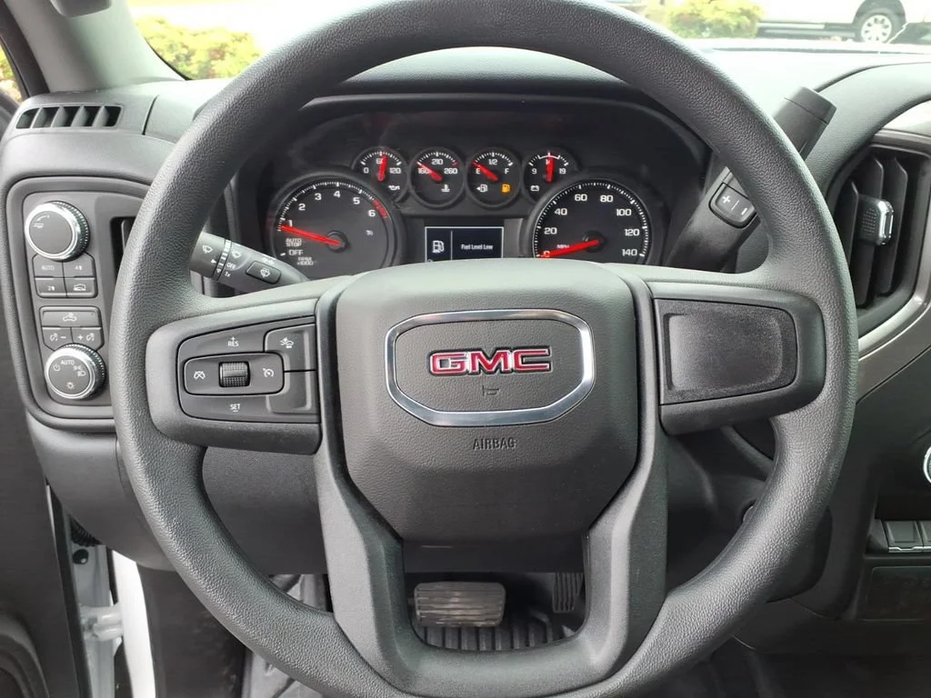 New 2026 Summit White GMC Pro image 10