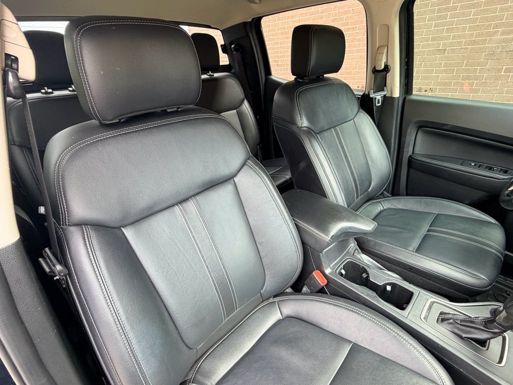 Used 2021 Shadow Black Ford LARIAT image 21