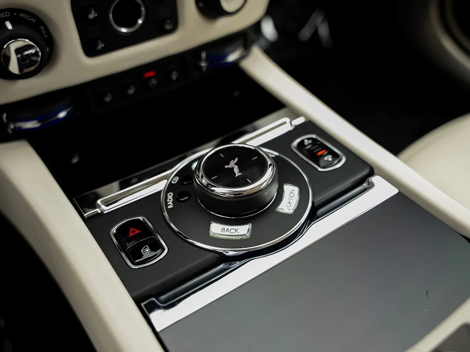 Used 2017 White Rolls-Royce Base image 51