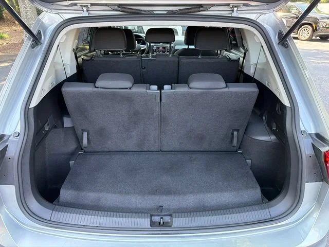 Used 2022 Silver Volkswagen 2.0T S image 18