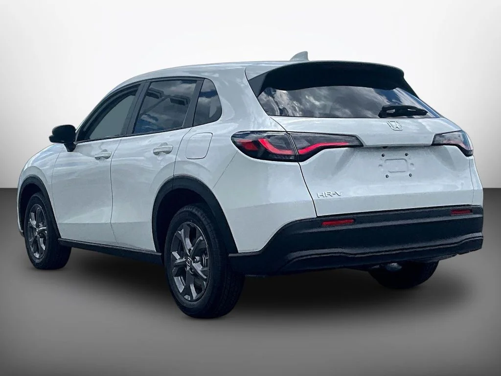New 2027 Platinum White Pearl Honda LX AWD image 3