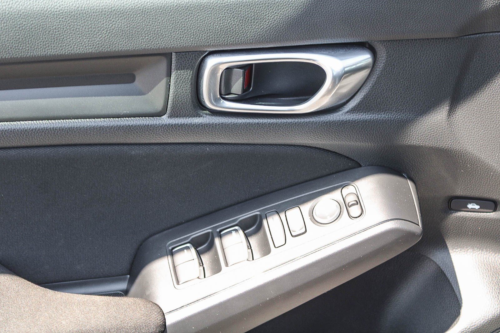 2026 Honda Civic Sport - Photo 21