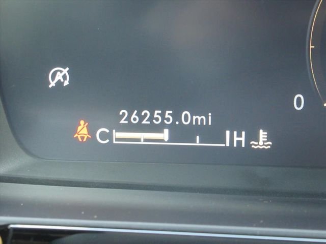Used 2021 Red Lincoln Reserve image 30