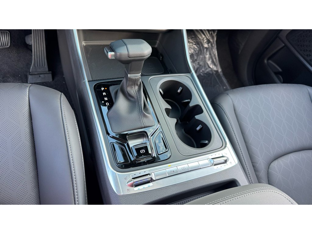 New 2027 Snow White Pearl Kia SX image 18