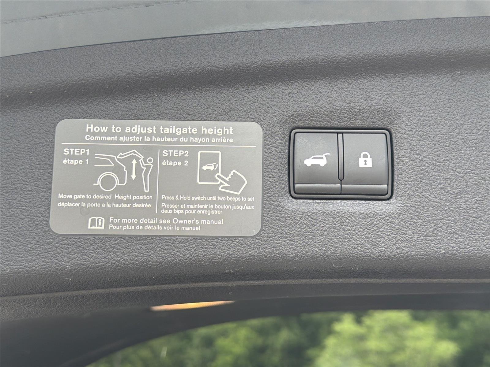 Certified Used 2024 Slate Gray INFINITI LUXE image 29