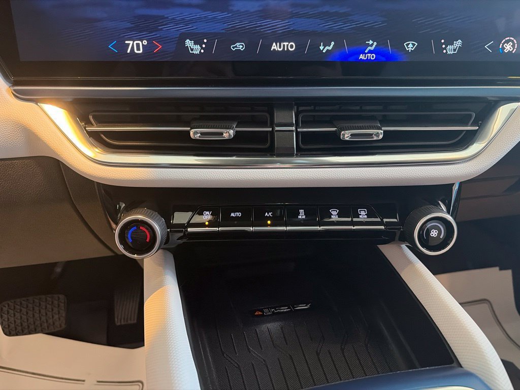 2026 Chevrolet Equinox EV 2LT - Photo 24