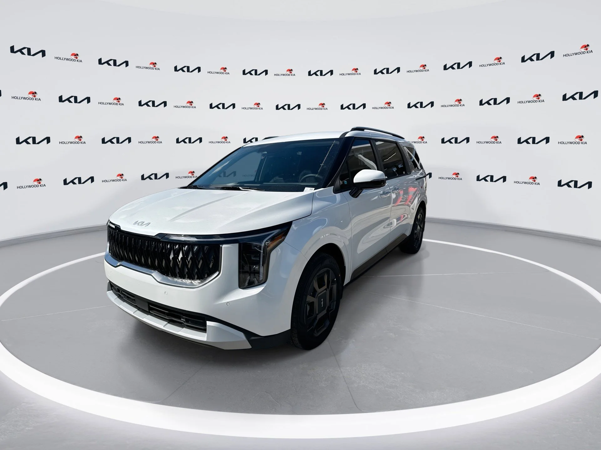 New 2026 Snow White Pearl Kia EX image 4