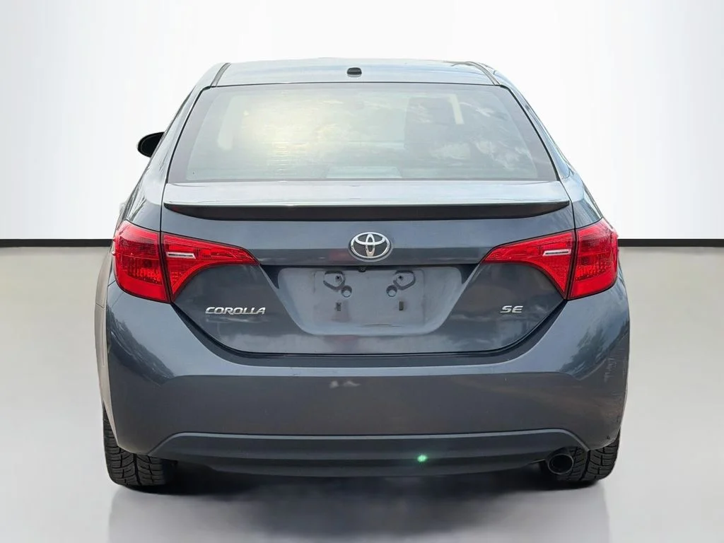 Used 2017 Slate Metallic Toyota L image 6