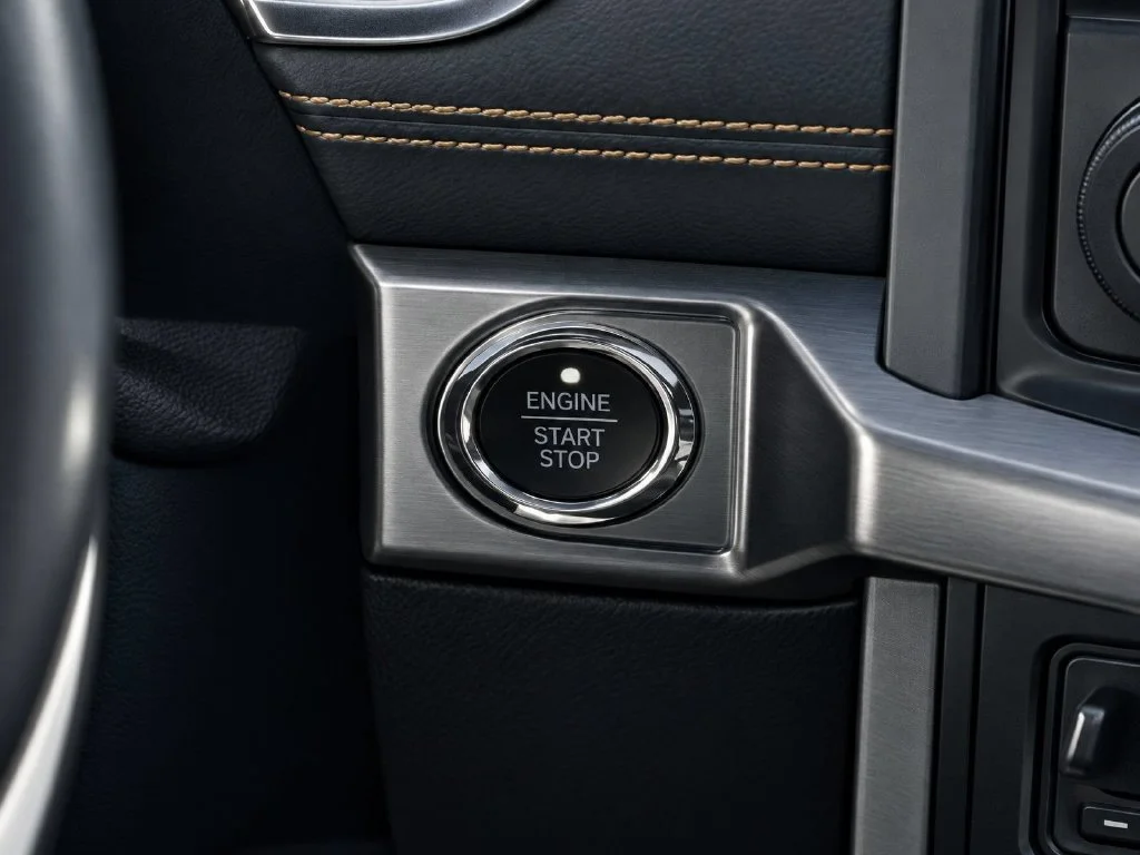 Used 2022 White Ford Platinum image 30