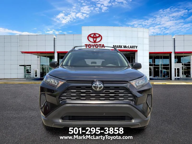 Used 2020 Midnight Black Metallic TOYOTA LE FWD image 8