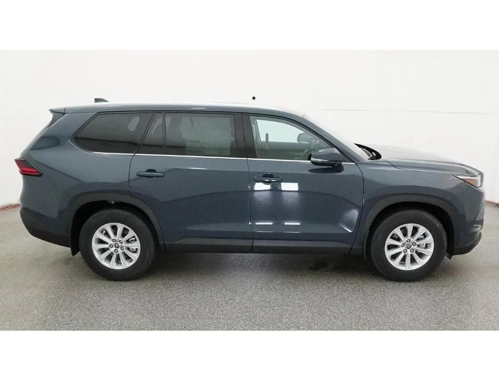 New 2026 White Toyota XLE image 14