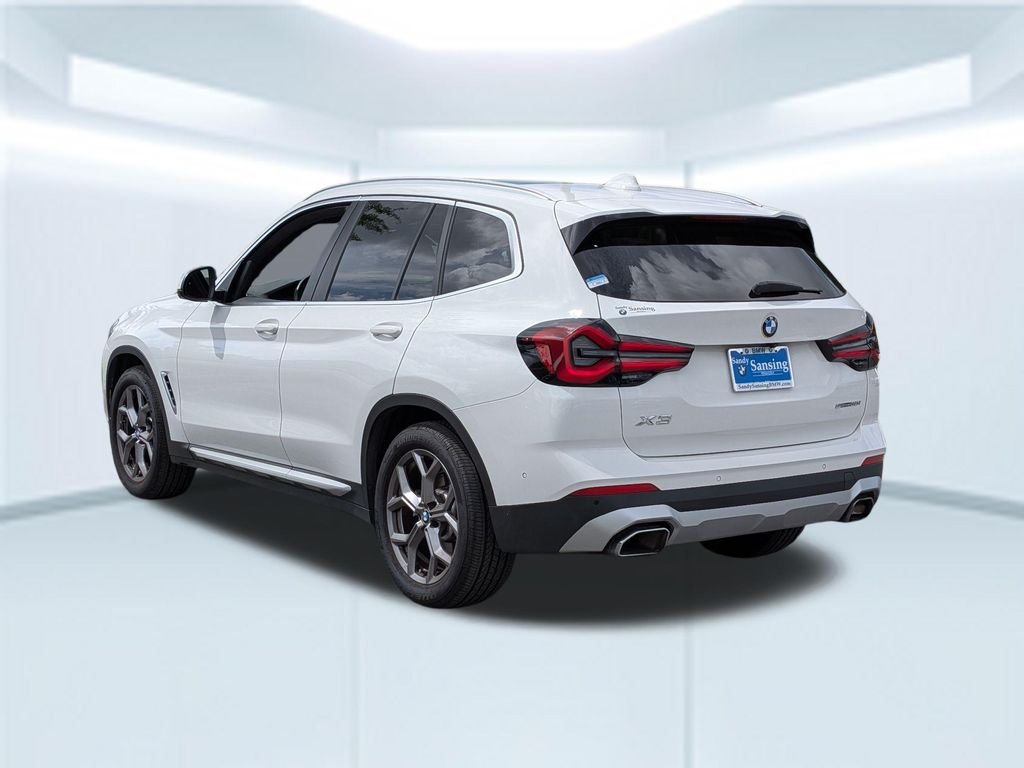 Used 2023 White BMW sDrive30i image 3
