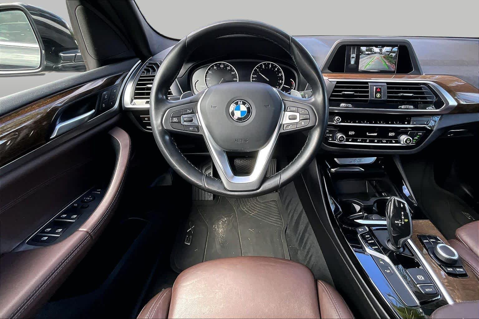 Used 2019 Jet Black BMW xDrive30i image 6