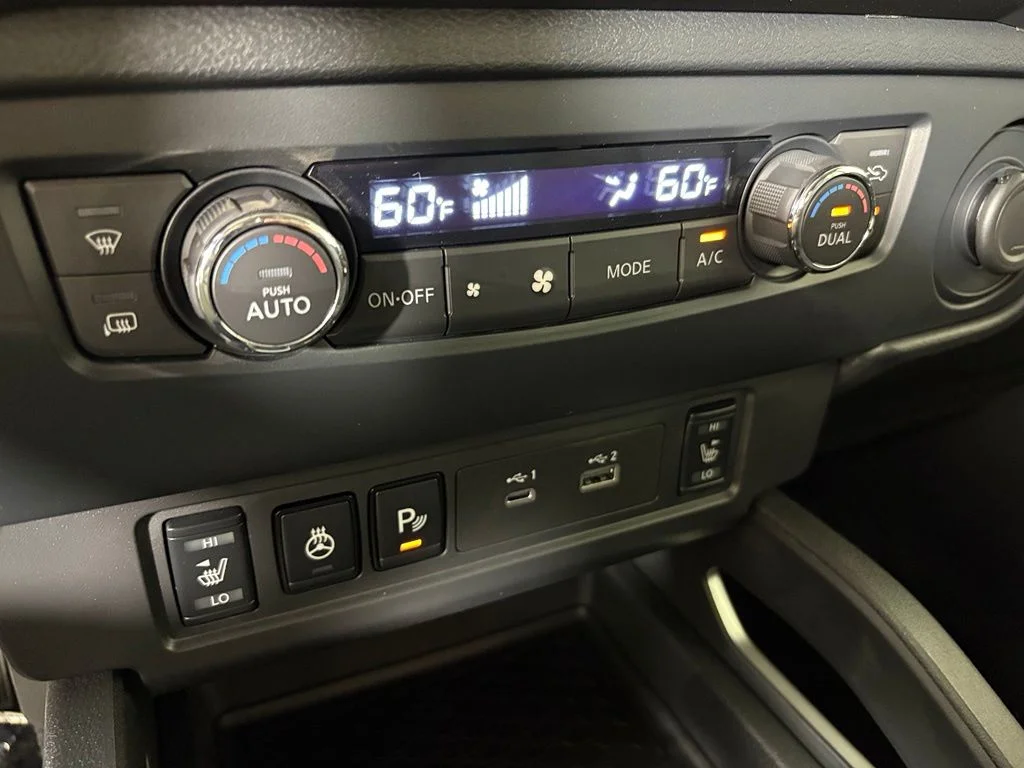 New 2026 Glacier White Nissan Crew Cab SV image 30
