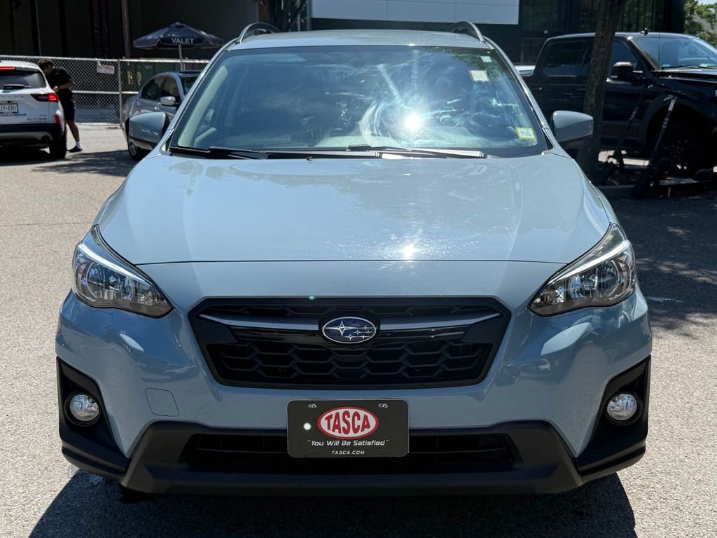Used 2018 Gray Subaru 2.0i Premium image 3