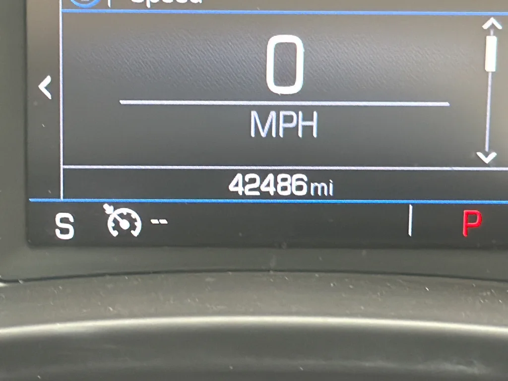 Used 2024 Blue GMC SLE image 12