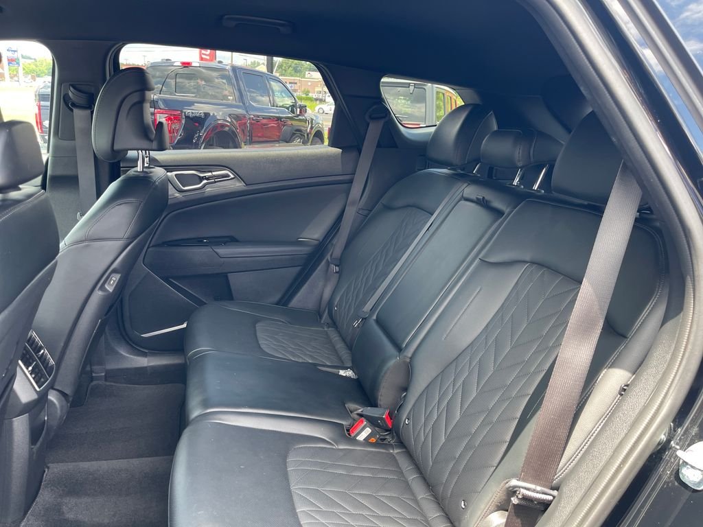 Used 2025 Black Kia X-Line image 14