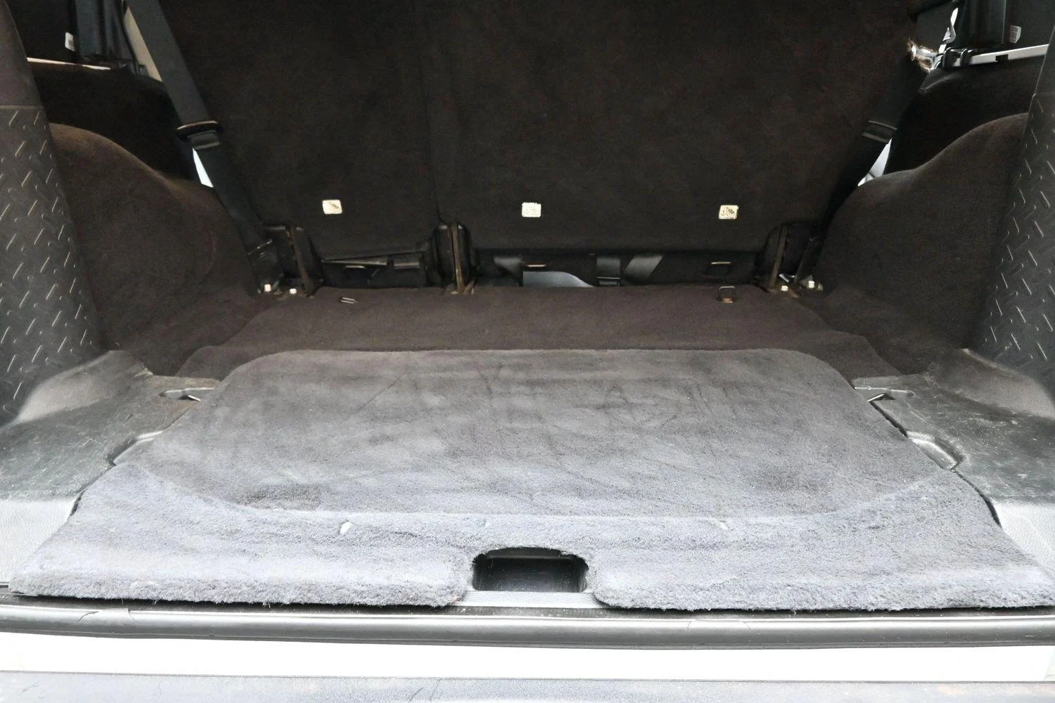 Used 2015 Bright White Clearcoat Jeep Sport image 10