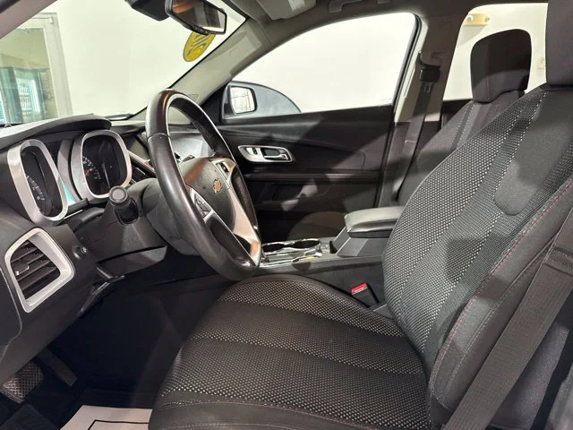 Used 2015 White Chevrolet LT image 16
