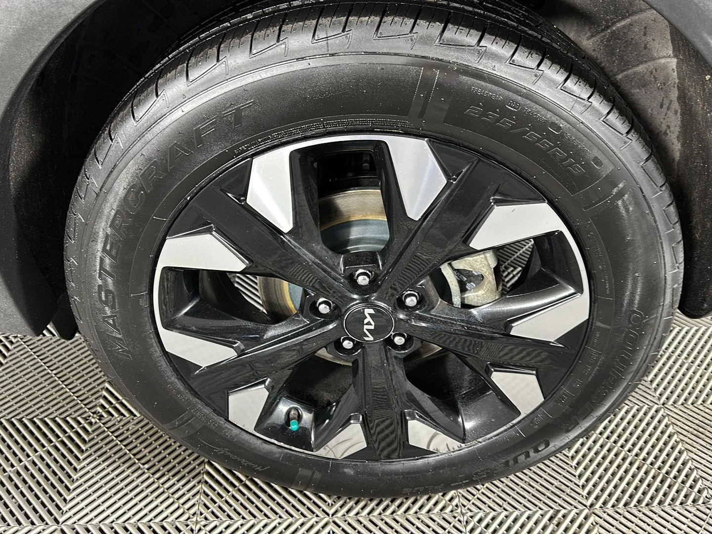 Used 2024 Ebony Black Kia X-Line image 9