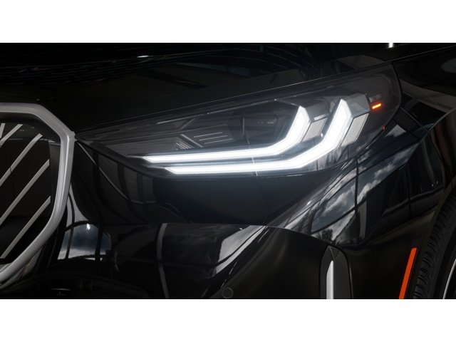 Certified Used 2026 Black Sapphire Metallic BMW 30 xDrive image 6