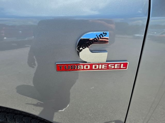 Used 2024 Silver Ram Laramie image 10
