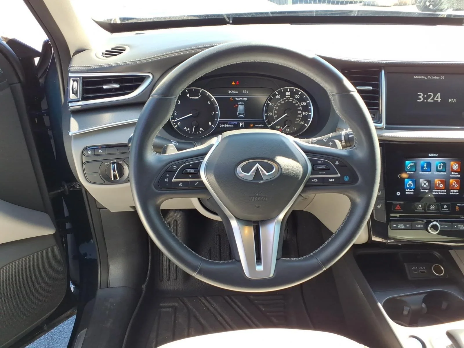 Used 2024 Hermosa Blue INFINITI LUXE image 7