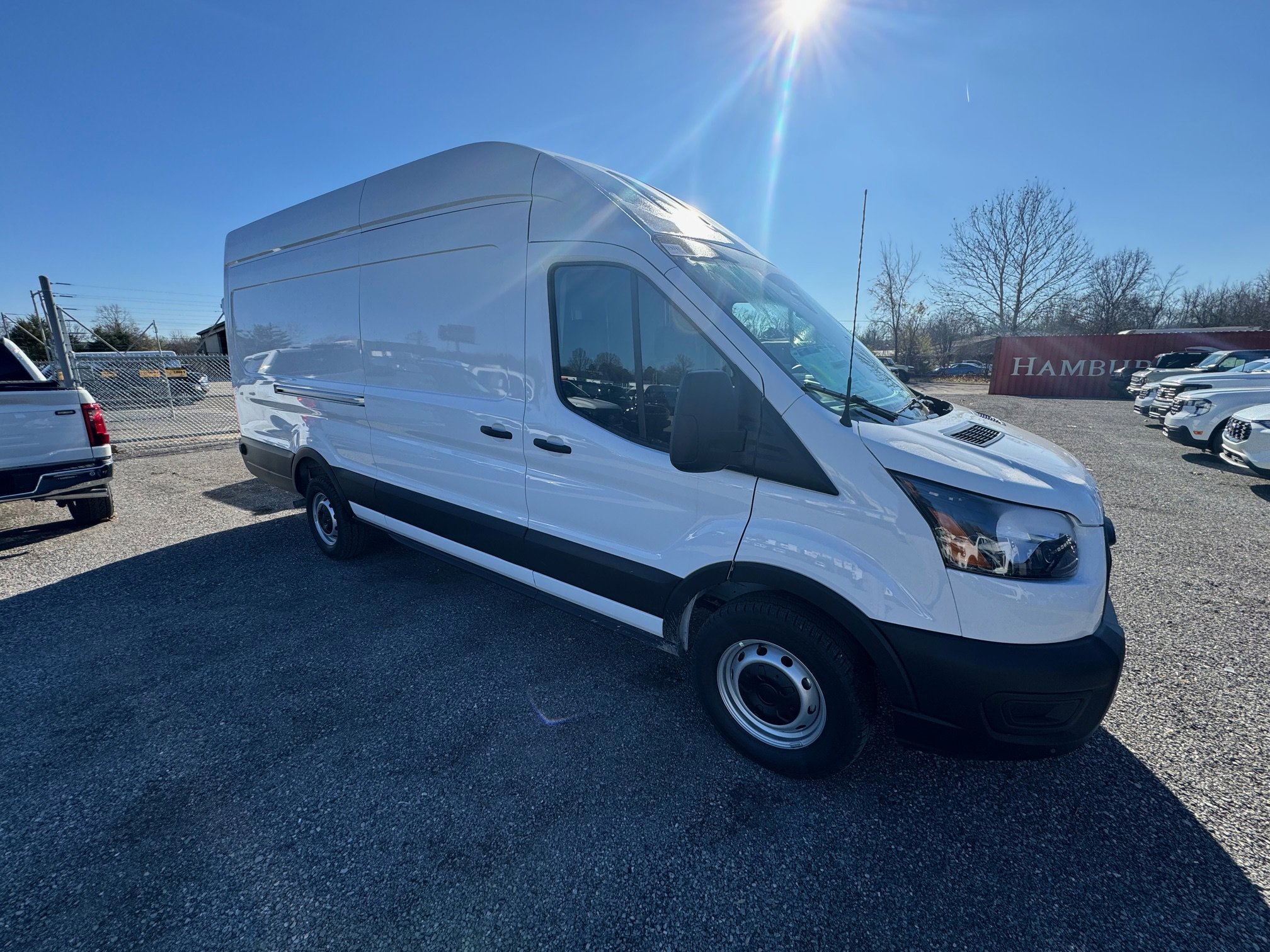 New 2026 Oxford White Ford Cargo Van image 5