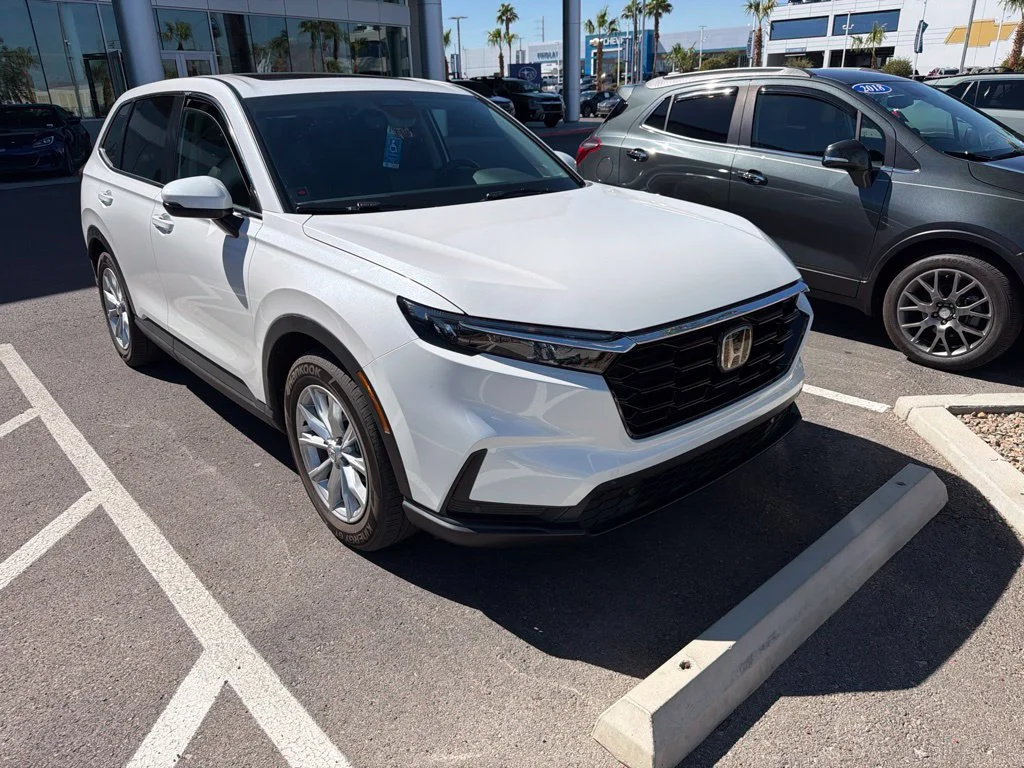 Used 2024  Honda EX-L image 2