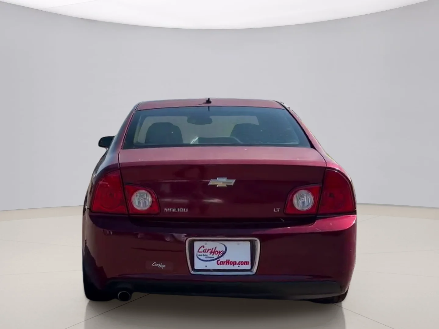 Used 2008 Red Chevrolet 2LT image 4