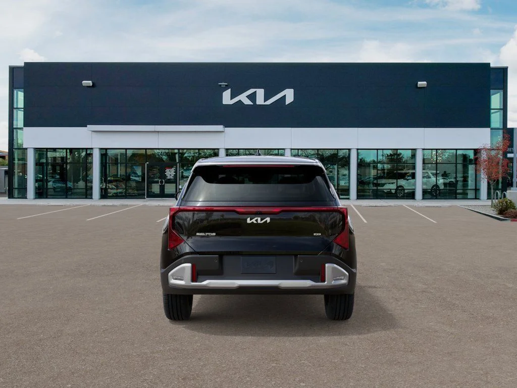 New 2027 Black Kia LX image 5