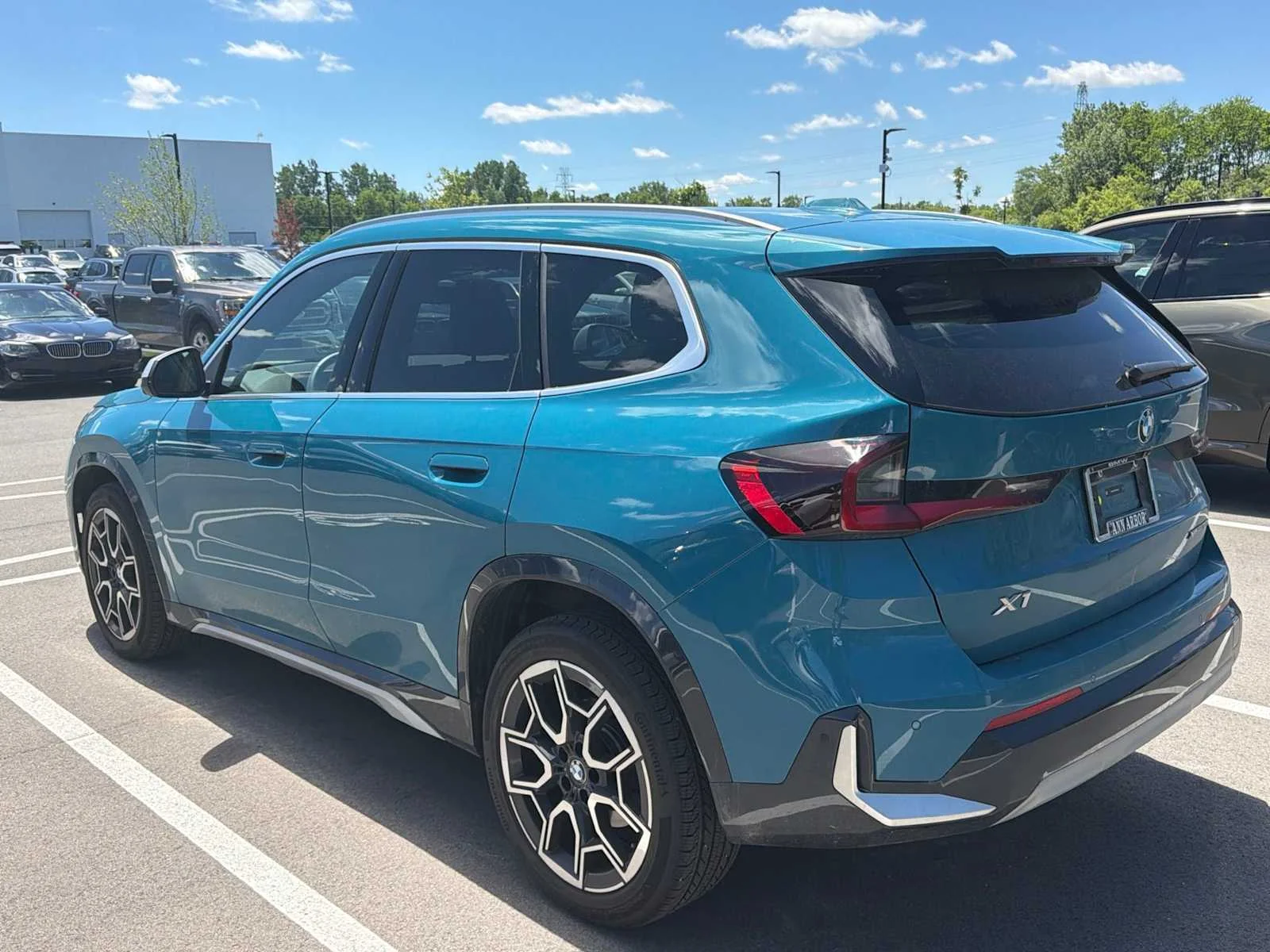 Certified Used 2023 Blue Bay Lagoon Metallic BMW xDrive28i image 9
