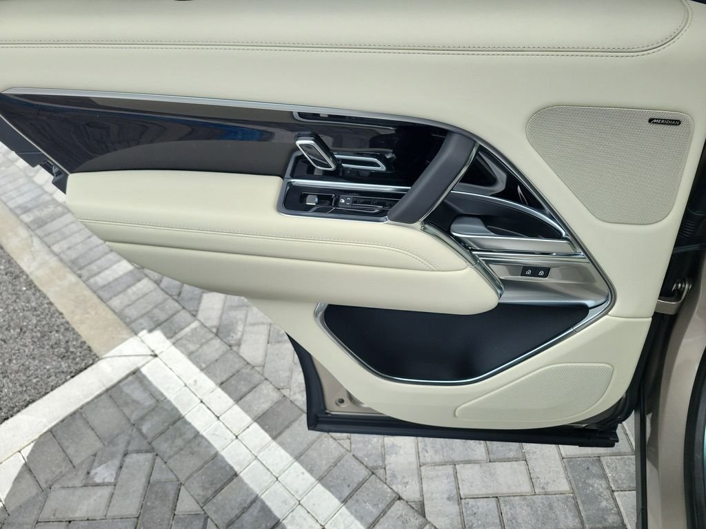 New 2026 Batumi Gold Land Rover SE image 22