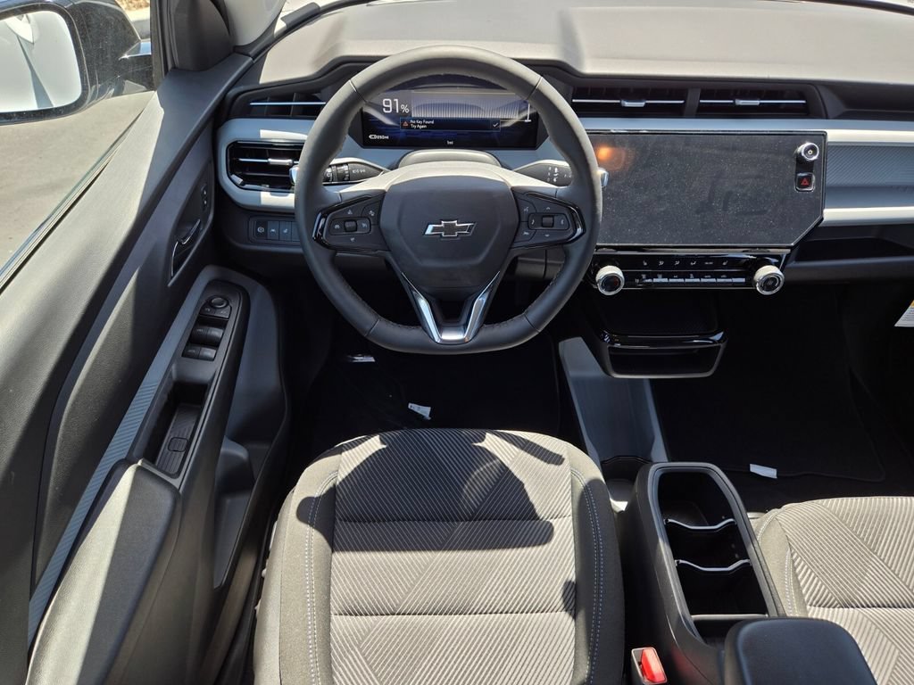 2027 Chevrolet Bolt LT - Photo 8