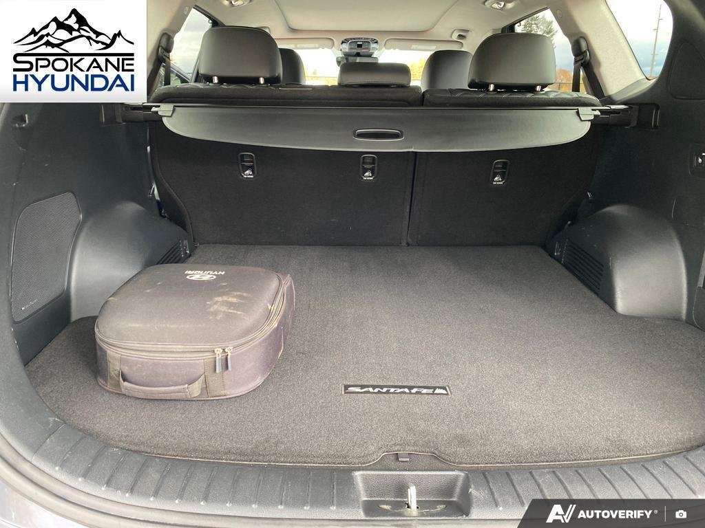 Certified Used 2022 Lagoon Blue Hyundai Limited image 15