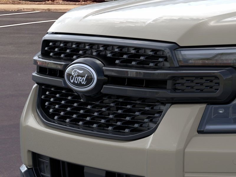 New 2025 Desert Sand Ford LARIAT® image 30
