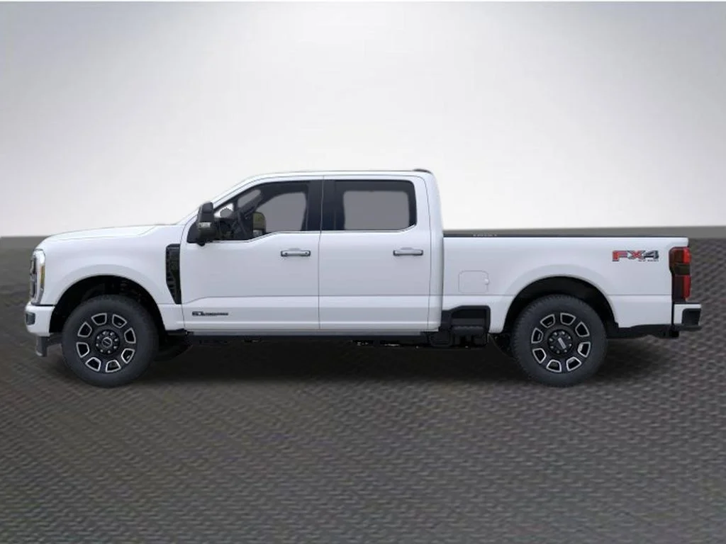 New 2026 Star White Metallic Tri-Coat Ford F-250® Platinum® image 3