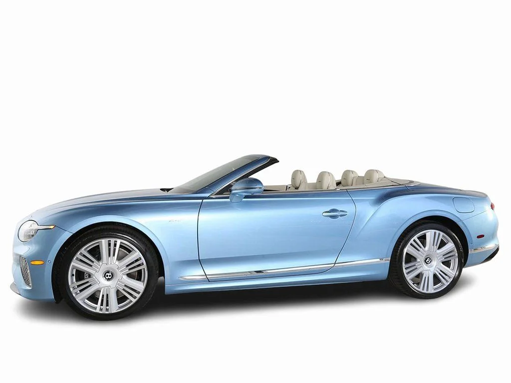 Used 2026  Bentley Azure image 14