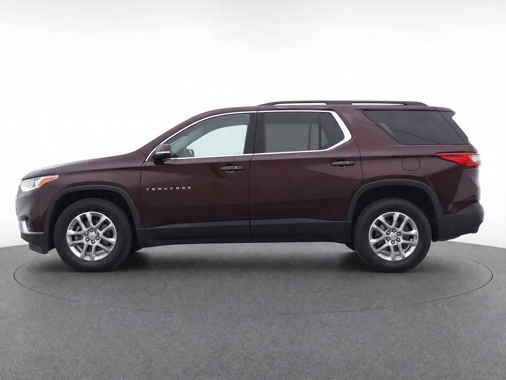 Used 2019 BLACK CURRANT METALLIC Chevrolet LT Cloth image 6