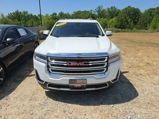 Used 2023 White GMC SLT image 2