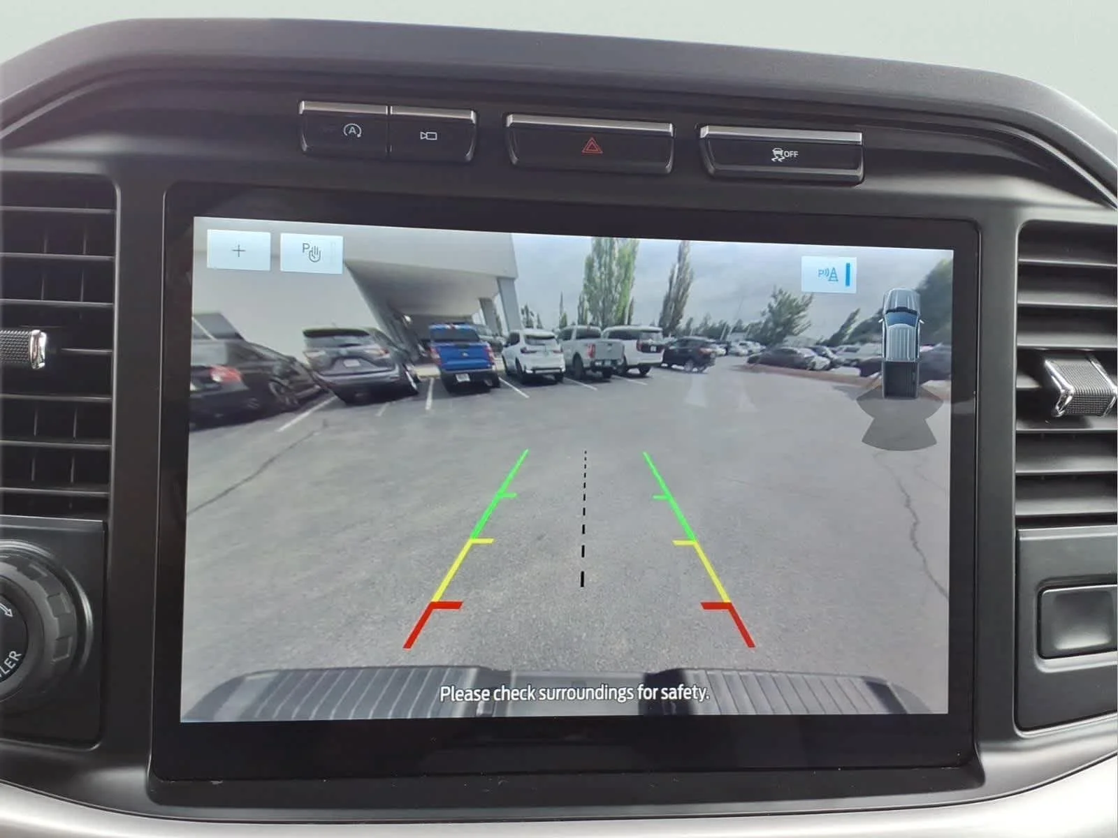 Used 2023 Area 51/Agate Black Ford XLT image 23